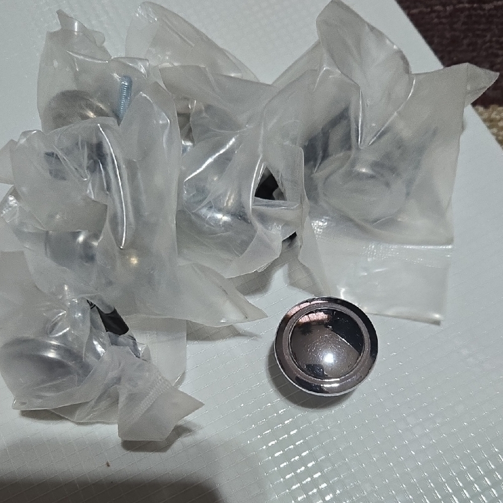 7 Silver Metal Drawer Knobs